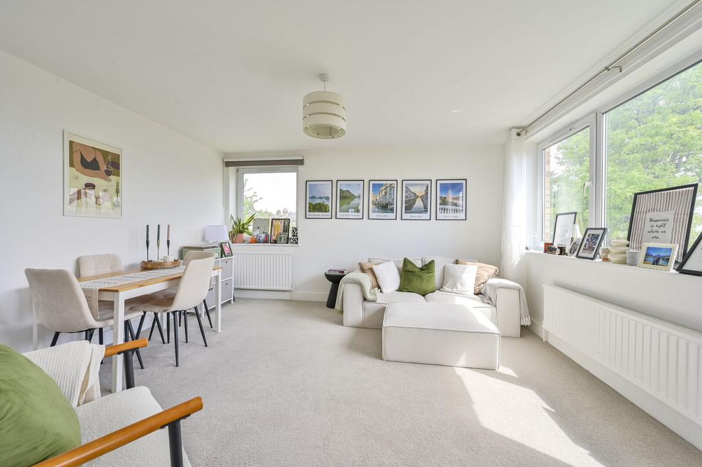 Open-plan living area, open plan living