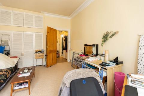 1 bedroom flat for sale, Torrisdale Street, Glasgow G42