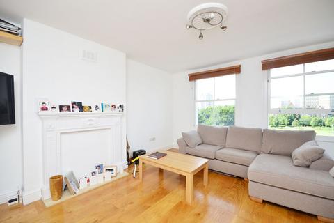 2 bedroom flat to rent, 182 Grove Road, London E3