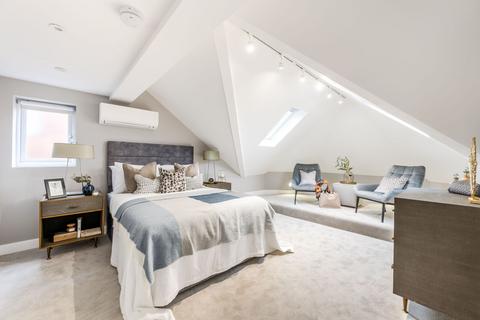 3 bedroom flat to rent, Prout Grove, Neasden, London, NW10