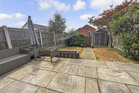1 bedroom ground floor maisonette for sale, Horkesley Way, Wickford SS12