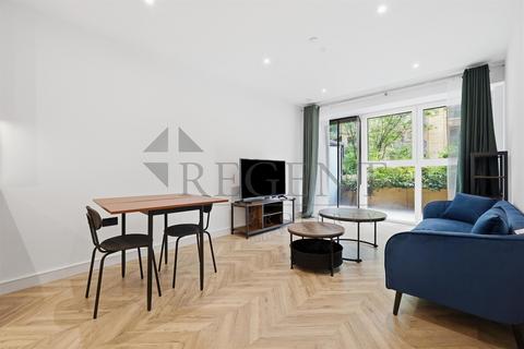 1 bedroom apartment to rent, Tryon House,Brook St, KT1
