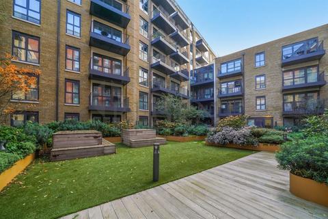 1 bedroom apartment to rent, Tryon House,Brook St, KT1