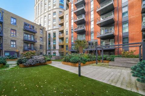 1 bedroom apartment to rent, Tryon House,Brook St, KT1