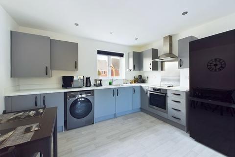 2 bedroom maisonette for sale, Mansfield Road, Redhill, Nottingham