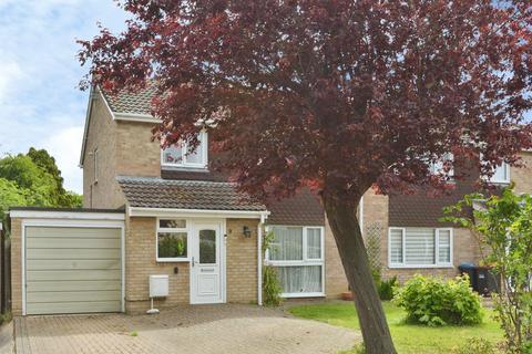 4 bedroom semi-detached house for sale, Welland Drive, Newport Pagnell
