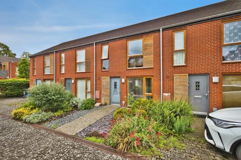 3 bedroom terraced house for sale, Clipper Court, Street