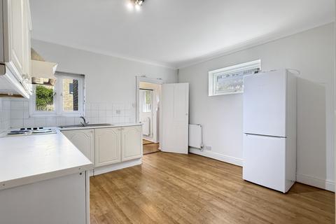 3 bedroom terraced house for sale, Cambridge CB5