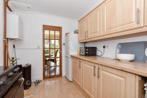 3 bedroom detached house for sale, Selsea Avenue, Herne Bay CT6