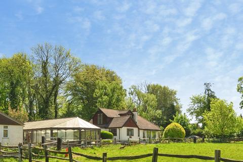4 bedroom bungalow for sale, Golf Road, Kenley, CR8