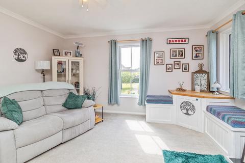 1 bedroom flat for sale, The Mount, Simpson, Milton Keynes, Buckinghamshire, MK6