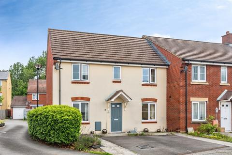 3 bedroom semi-detached house for sale, Fontmell Close, Swindon