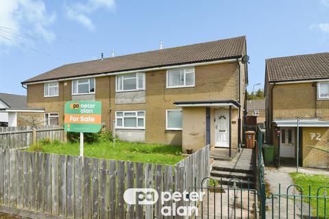 2 bedroom flat for sale, Phillips Walk, Rhymney, Tredegar
