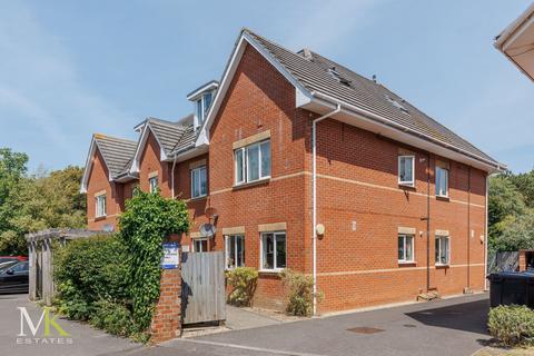 undefined, Warwick Road, Bournemouth BH7