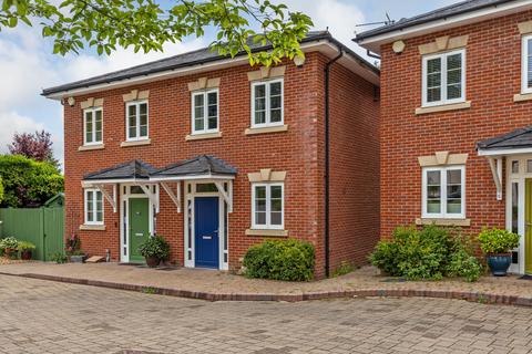 2 bedroom semi-detached house for sale, Mornington Drive, Winchester, SO22