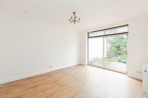 3 bedroom terraced house for sale, Queenborough Gardens, ILFORD, Essex, IG2