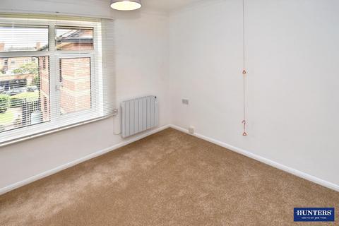 2 bedroom flat for sale, Jasmine Court, Wigston