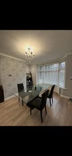3 bedroom semi-detached house to rent, Gorse Lane, Stretford, M32