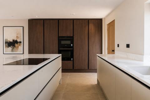 undefined, Hillcrest View, Crediton, EX17