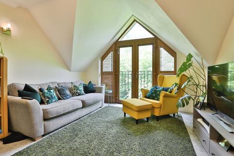 2 bedroom flat for sale, West Moors Road, Ferndown, Dorset, BH22