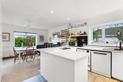 3 bedroom detached bungalow for sale, St. Ninians Road, Alyth PH11