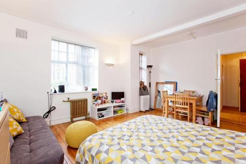 Gilling Court , Belsize Grove, NW3 4UY