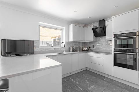 4 bedroom detached house for sale, Ullswater, Carlton Colville