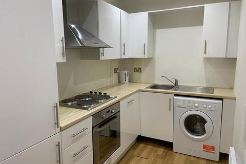 Studio to rent, Castle Street, Swansea SA1