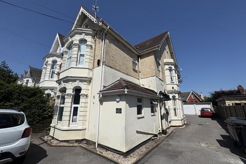 1 bedroom apartment for sale, Kingsbridge Court