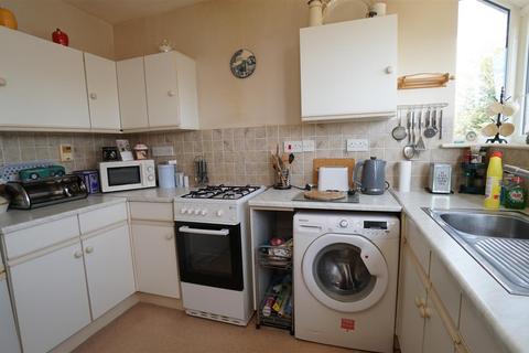 1 bedroom apartment for sale, 3 Highdale Croft, Idle, Bradford