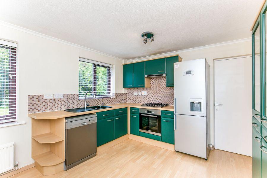 House in Reading, Lower Earley, Earley - View 2