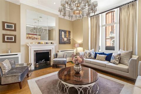 3 bedroom flat to rent, Green Street, London