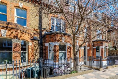4 bedroom terraced house for sale, Foxmore Street, London, SW11