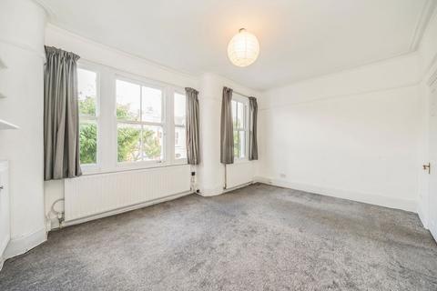 3 bedroom maisonette to rent, Edenvale Street, London SW6