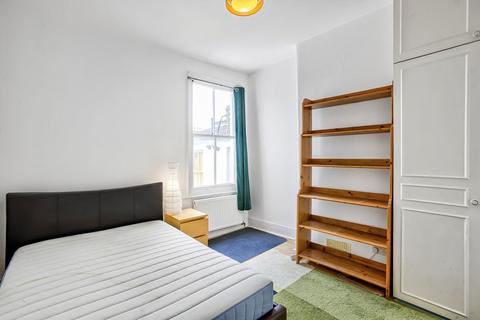 3 bedroom maisonette to rent, Edenvale Street, London SW6