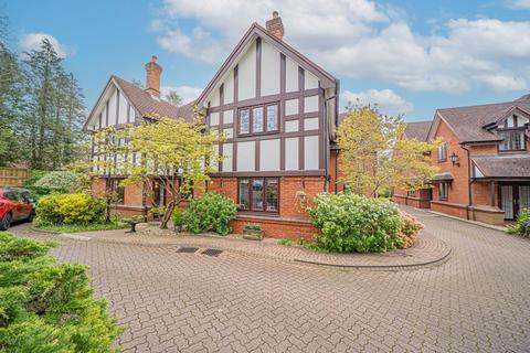 2 bedroom apartment for sale, Avenue Road, Dorridge, B93