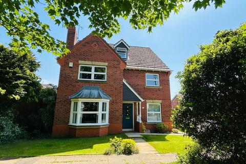 4 bedroom detached house for sale, Bucklow Gardens, Lymm, WA13