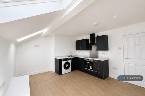 2 bedroom flat to rent, Judges Drive, Liverpool, L6