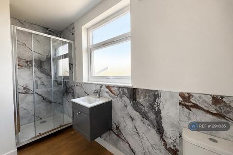 2 bedroom flat to rent, Judges Drive, Liverpool, L6