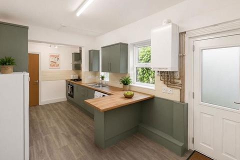 5 bedroom house of multiple occupation for sale, Halsall Lane, Ormskirk, Lancashire, L39 3AS