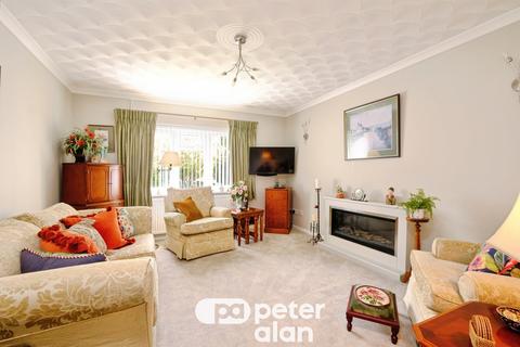 3 bedroom detached house for sale, The Hollies, Quakers Yard, TREHARRIS