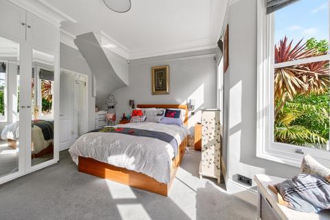 3 bedroom terraced house for sale, Beaumont Road, London