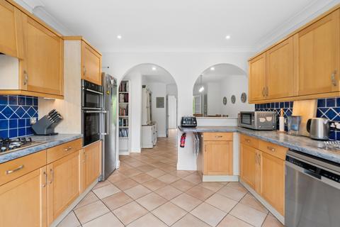 4 bedroom detached bungalow for sale, Alwyn Road, Maidenhead