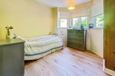 undefined, London Road, Tonbridge