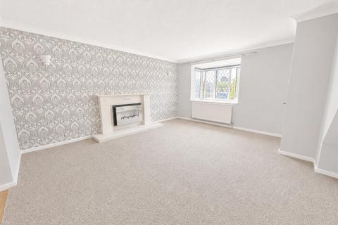 4 bedroom detached house for sale, Chatsworth Park, Peacehaven