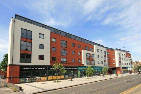 1 bedroom flat for sale, Church Street, Surrey KT17
