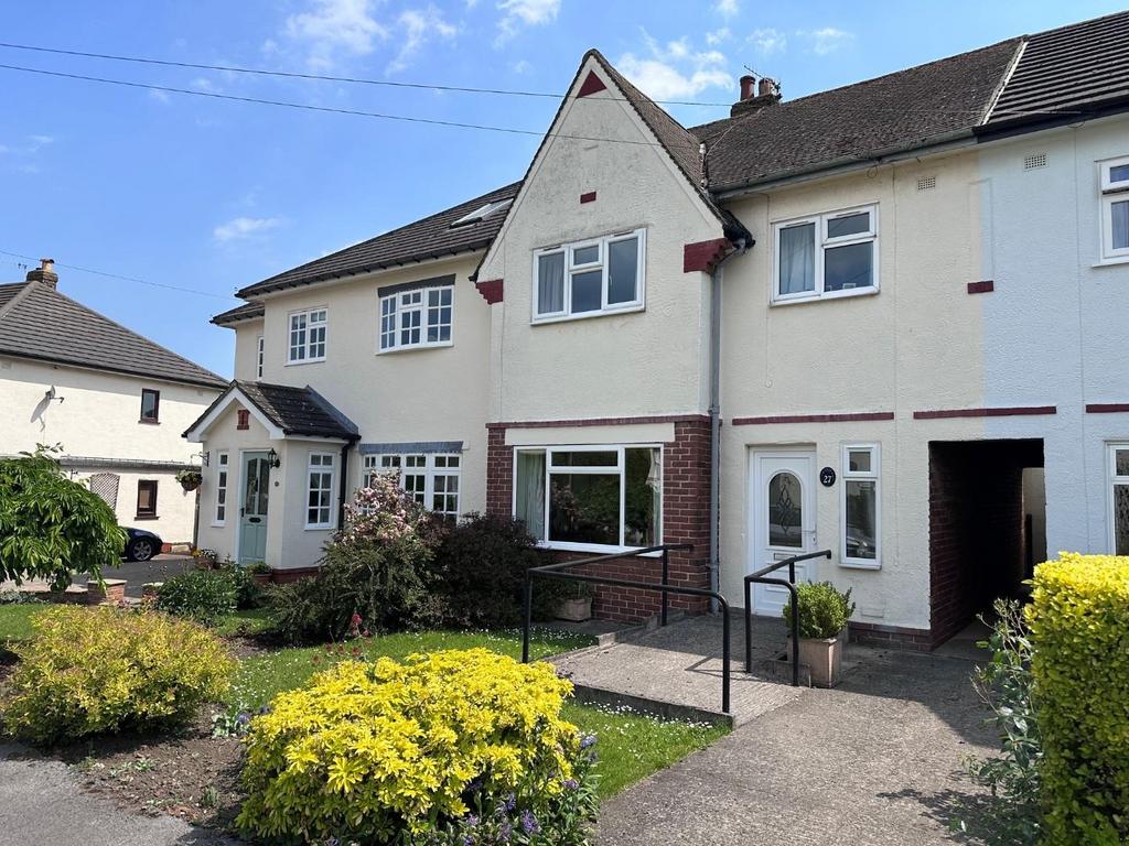 3 bedroom terraced house for sale