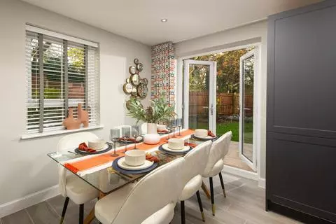 3 bedroom detached house for sale – pohled 2