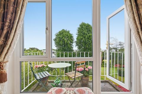 1 bedroom flat for sale, Greenhill, High Road, Buckhurst Hill