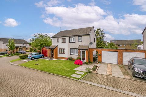 2 bedroom semi-detached house for sale, Dundonald Crescent, Newton Mearns, Glasgow